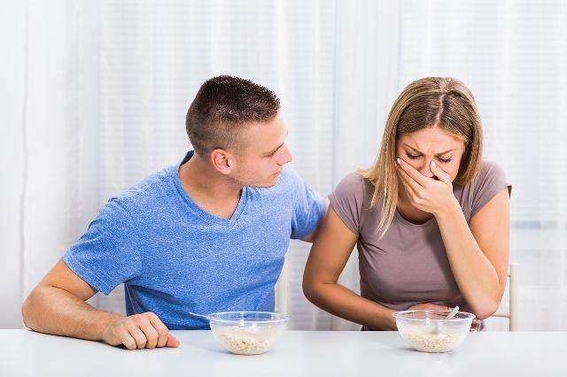 孕妇如何判断孩子在肚子里的情况,女人肚子有小孩