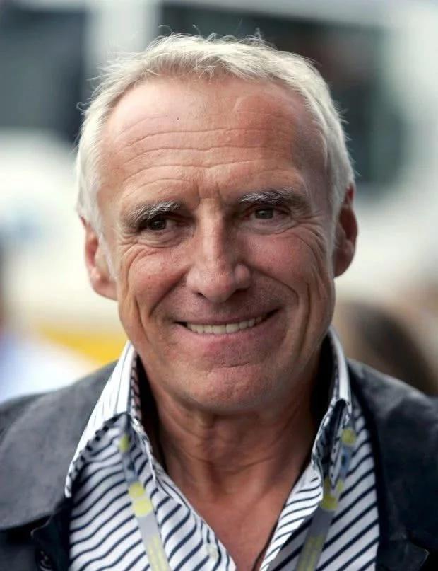 世界最有钱足球俱乐部老板,世界足坛十大富豪球员