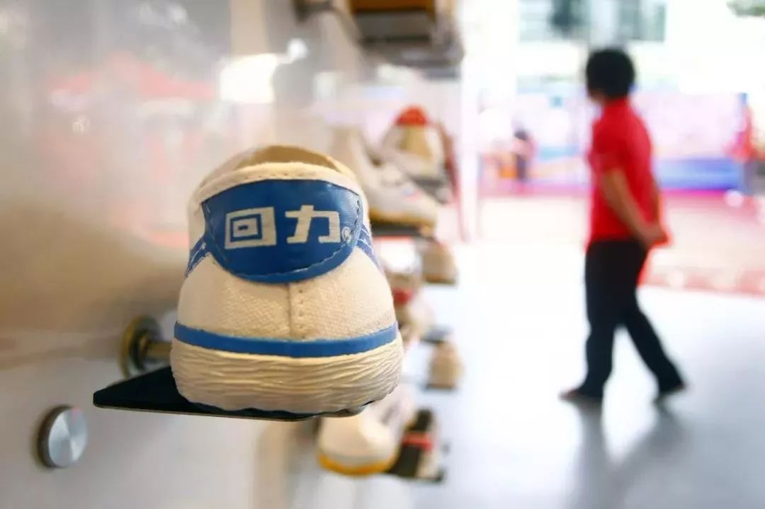 回力要崛起了吗,回力终于开窍了