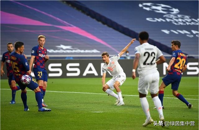 英格兰名宿,巴萨13年史上最耻辱一幕