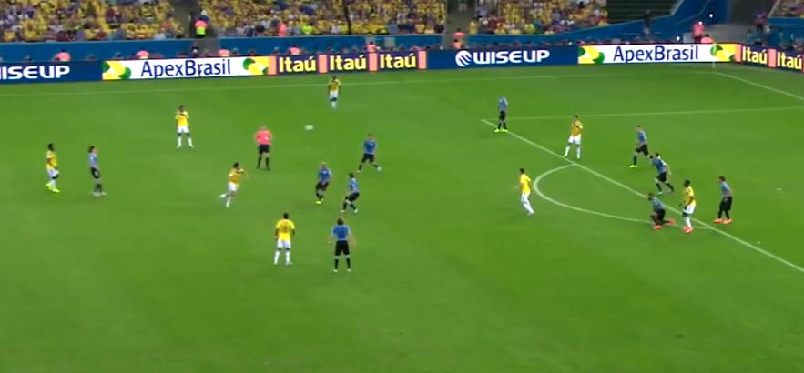 2014世界杯j罗对乌拉圭梅开二度,j罗世界杯哥伦比亚vs乌拉圭