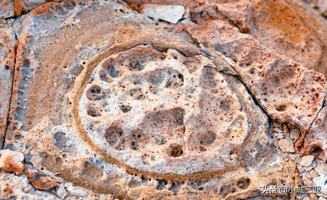 海南棋子湾沙滩,海南棋子湾海边栈道