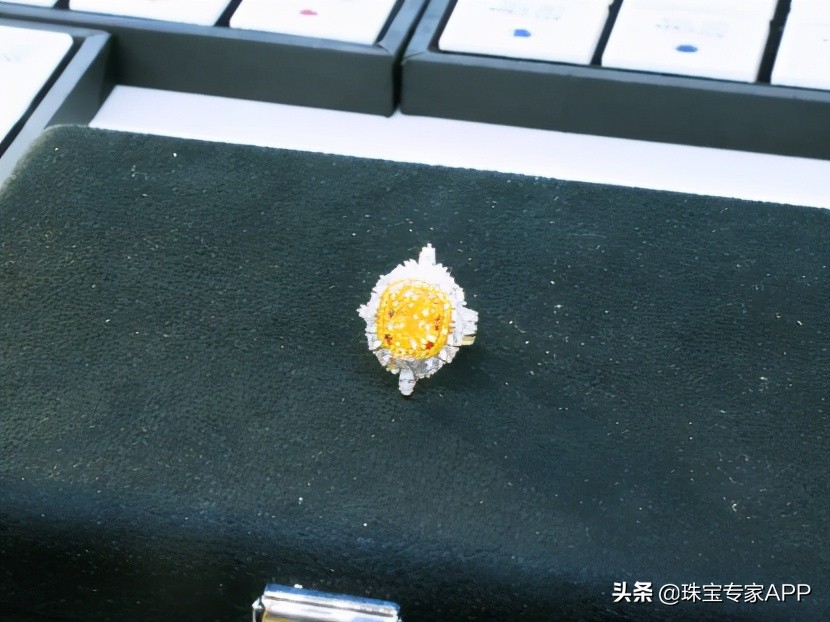 日本皇室彩宝,世界十大顶级皇室珠宝