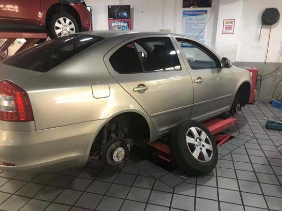 外面车子多声音太吵怎么办,车辆声音很吵怎么办