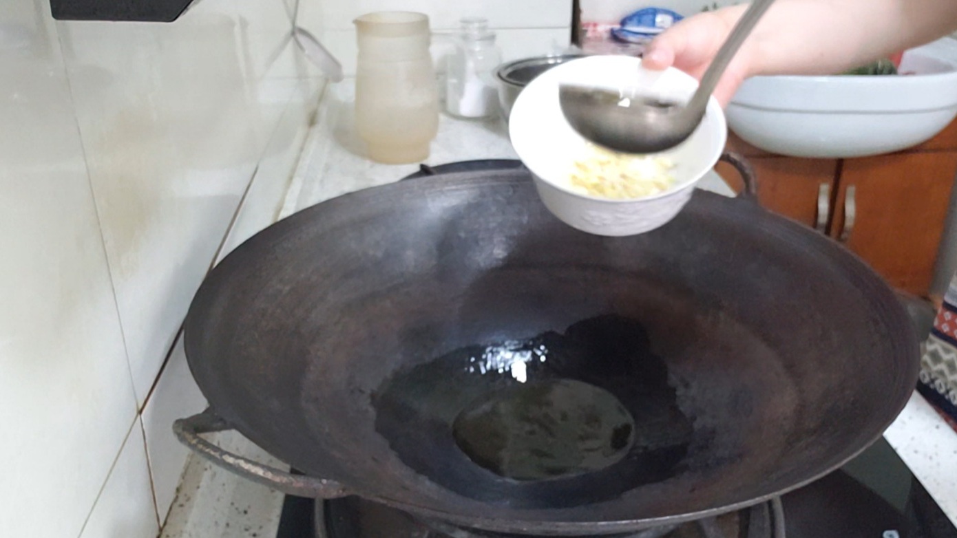 瘦肉别再炒着吃，换种新做法，凉拌肉片爽口嫩滑，吃起来太过瘾了