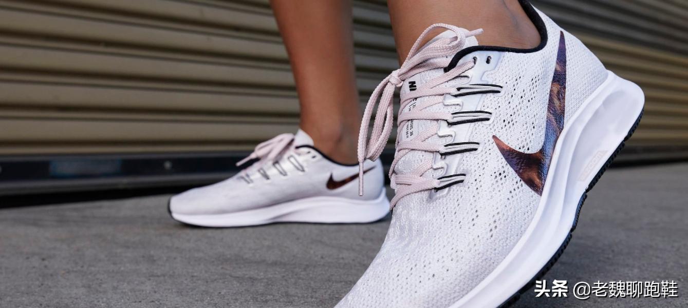 脚感偏软又好看又便宜的跑鞋,公认脚感最好的10双秋冬跑鞋