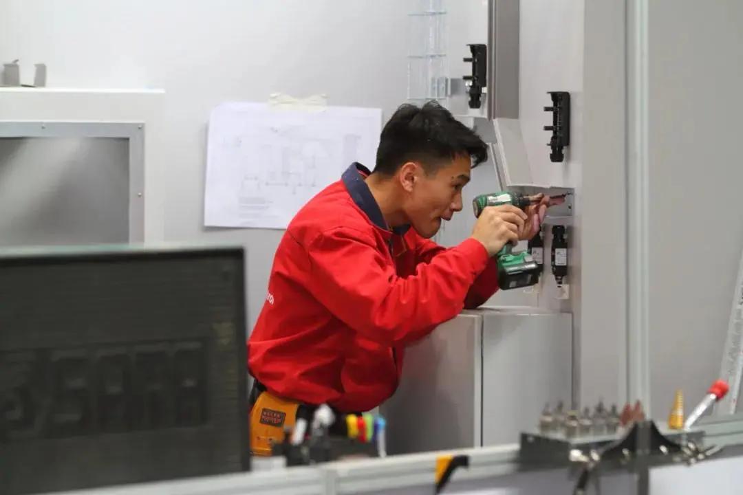 山东工业技师学院一年多少钱,山东工业技师学院2023招生简章