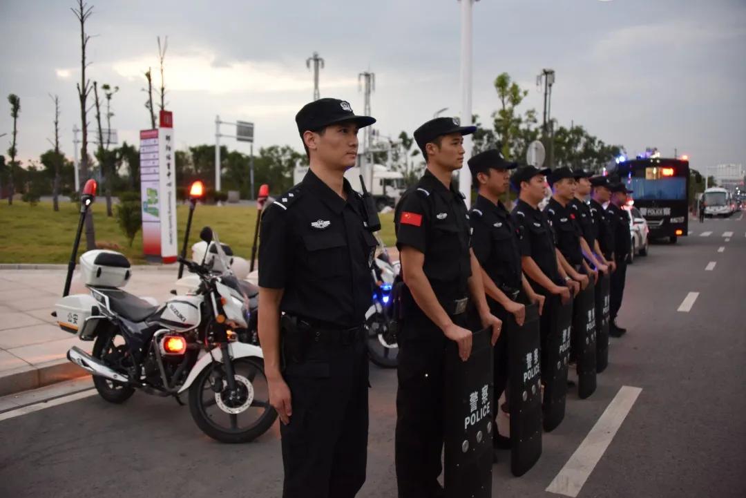 从“一村一辅警”“邵阳快警”到“宝庆大叔”，看邵阳治安的蝶变