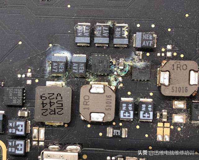 macbook进水太严重导致灾难性损害,macbookair主板进水如何修复