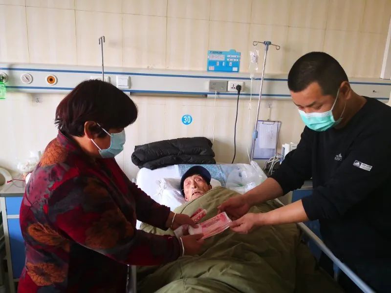 抗疫爱心志愿者,抗疫优秀志愿者表彰活动