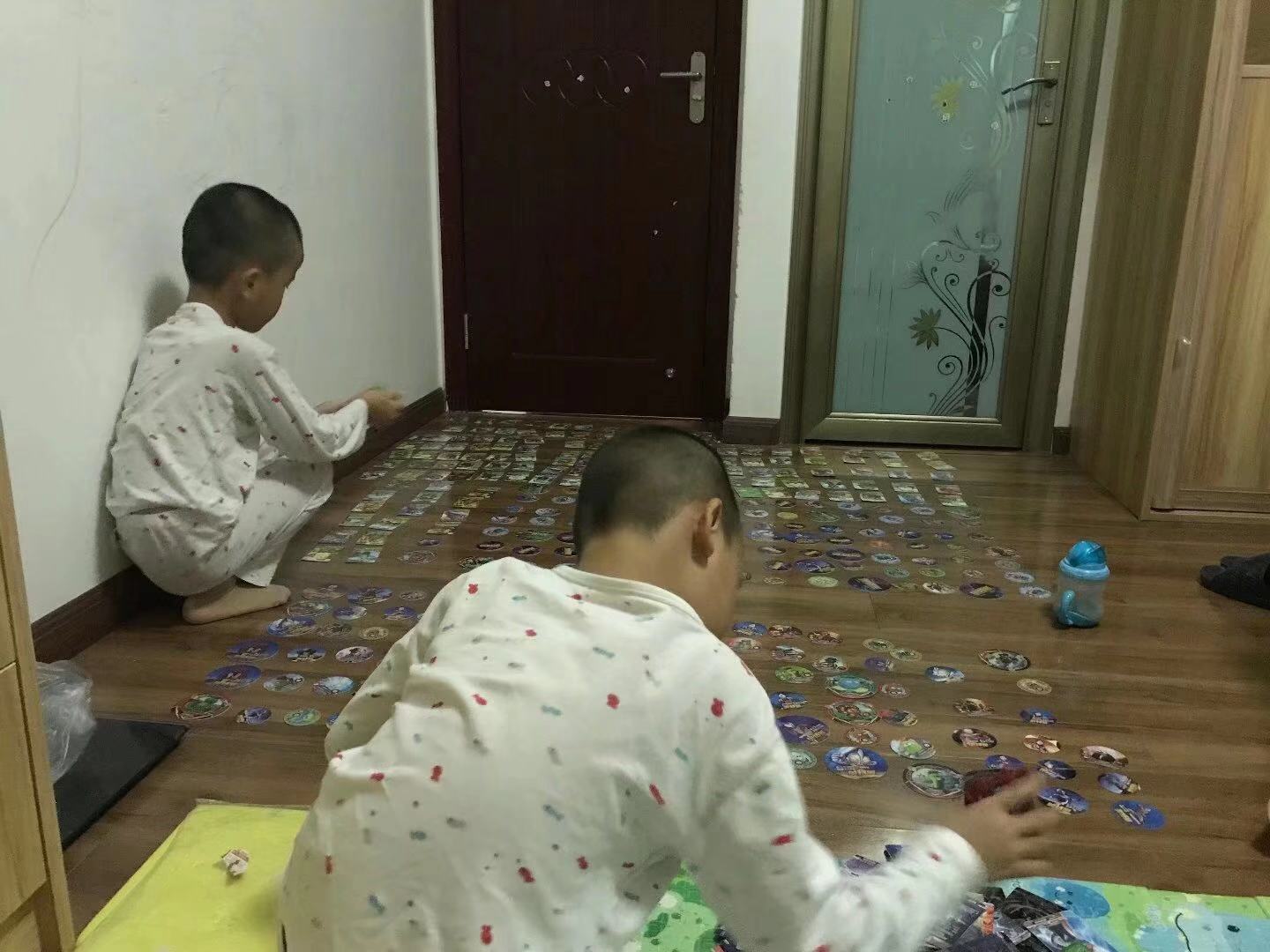 奥特曼卡片校园趣事,奥特曼萌娃日常记录