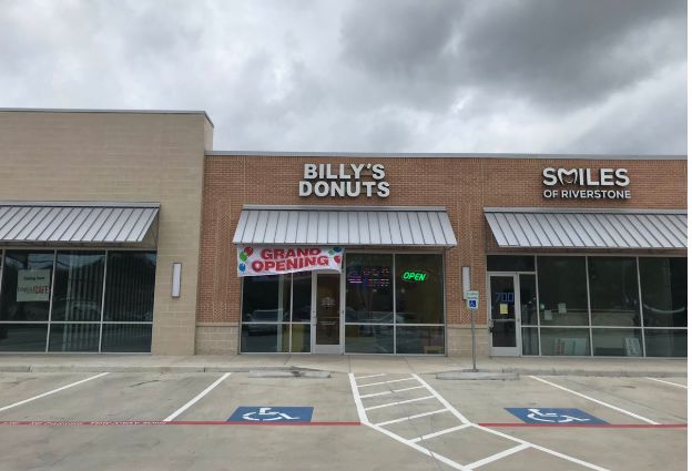 就因一条Twitter,亚裔男孩让老爸的店铺“起死回生”！