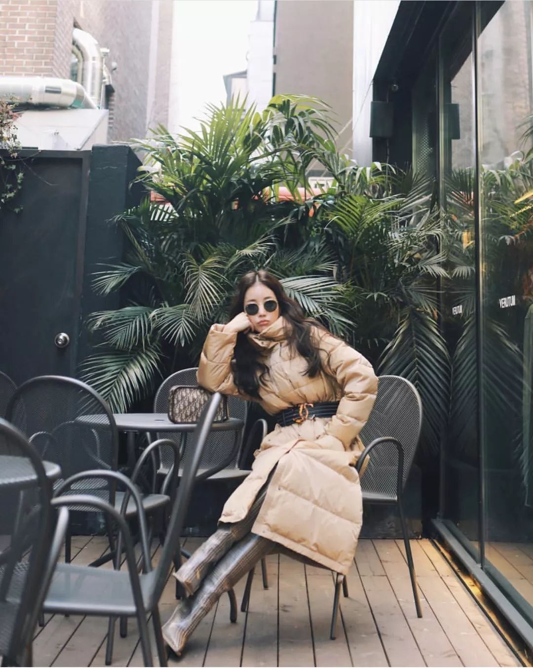 欧美时尚博主穿搭示范冬,韩系慵懒风冬季穿搭博主