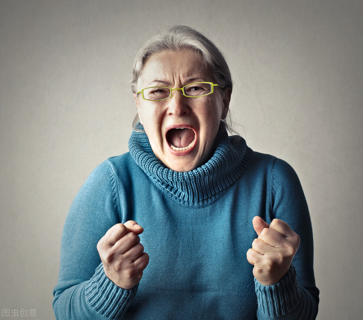 遇上一个顽固迷信的婆婆怎么办,遇到迷信婆婆怎么解决