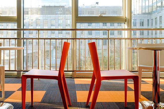 美团成都分公司招聘客服，包住宿