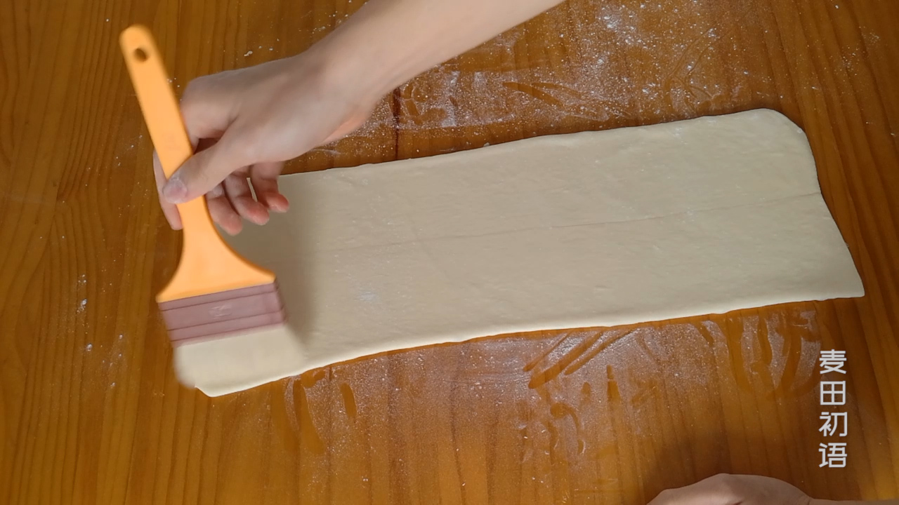 可颂机器开酥的正确方法和步骤,牛角包可颂面包开酥教程视频