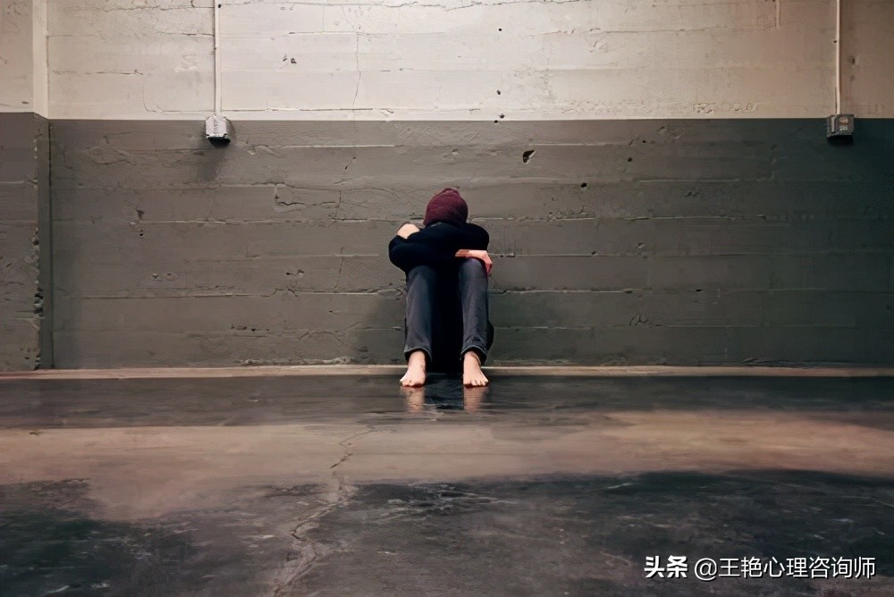 抑郁症医生建议治疗的几个方法,患有抑郁症的人怎么治疗效果最好