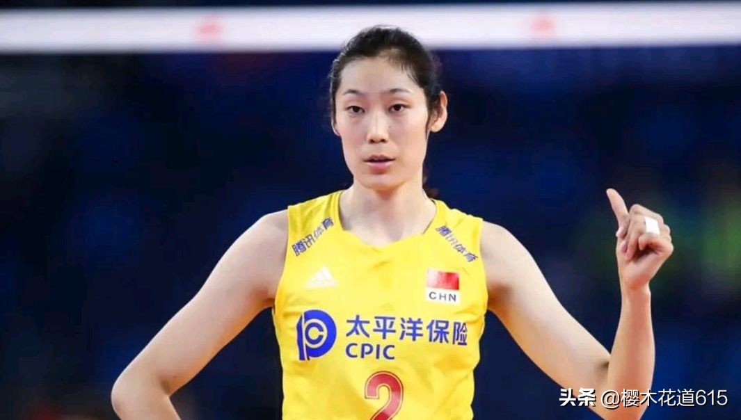 朱婷扣球震惊艾格努,拉尔森和朱婷视频