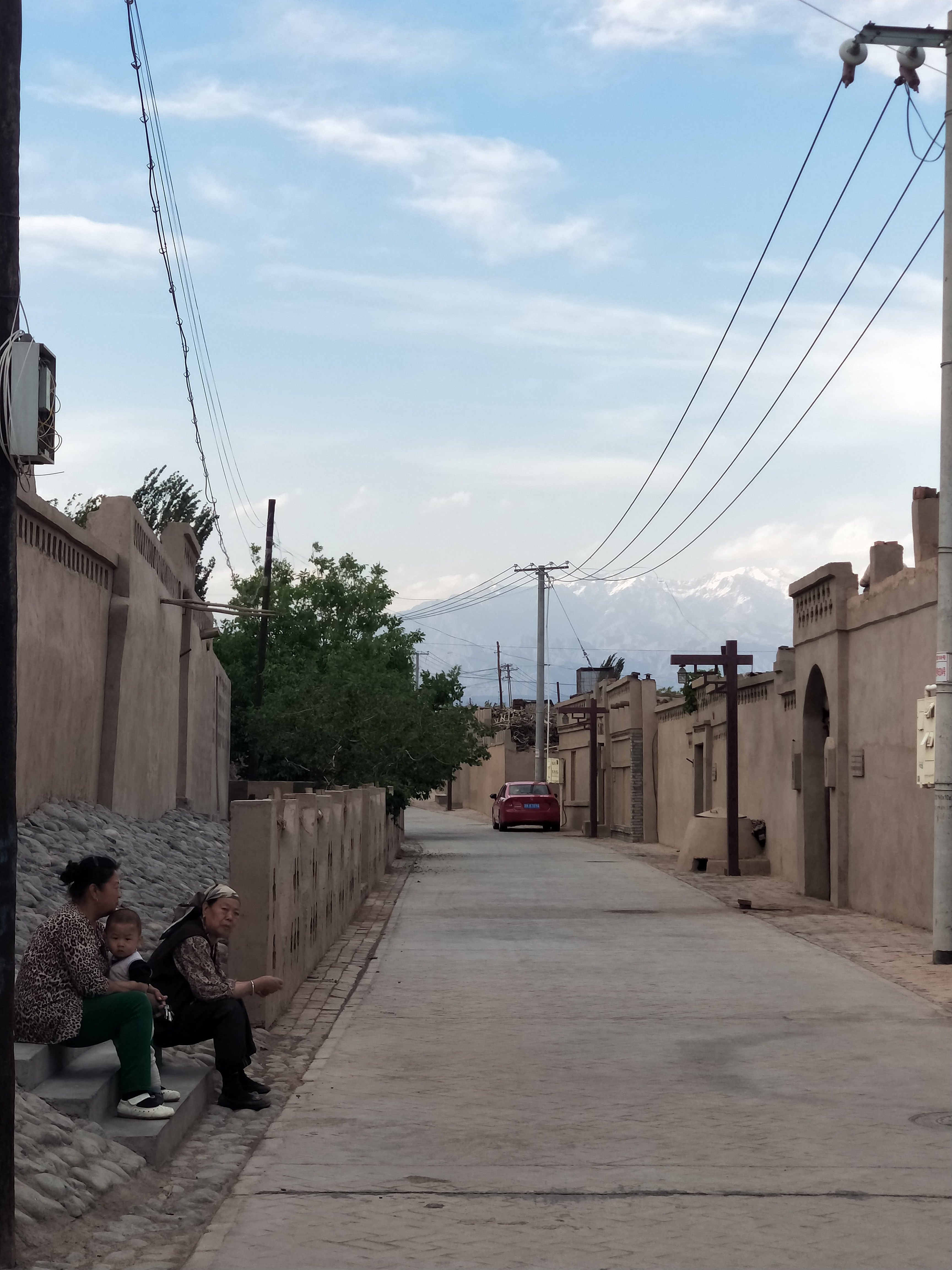 吐鲁番特点和气候,吐鲁番气候和风土人情