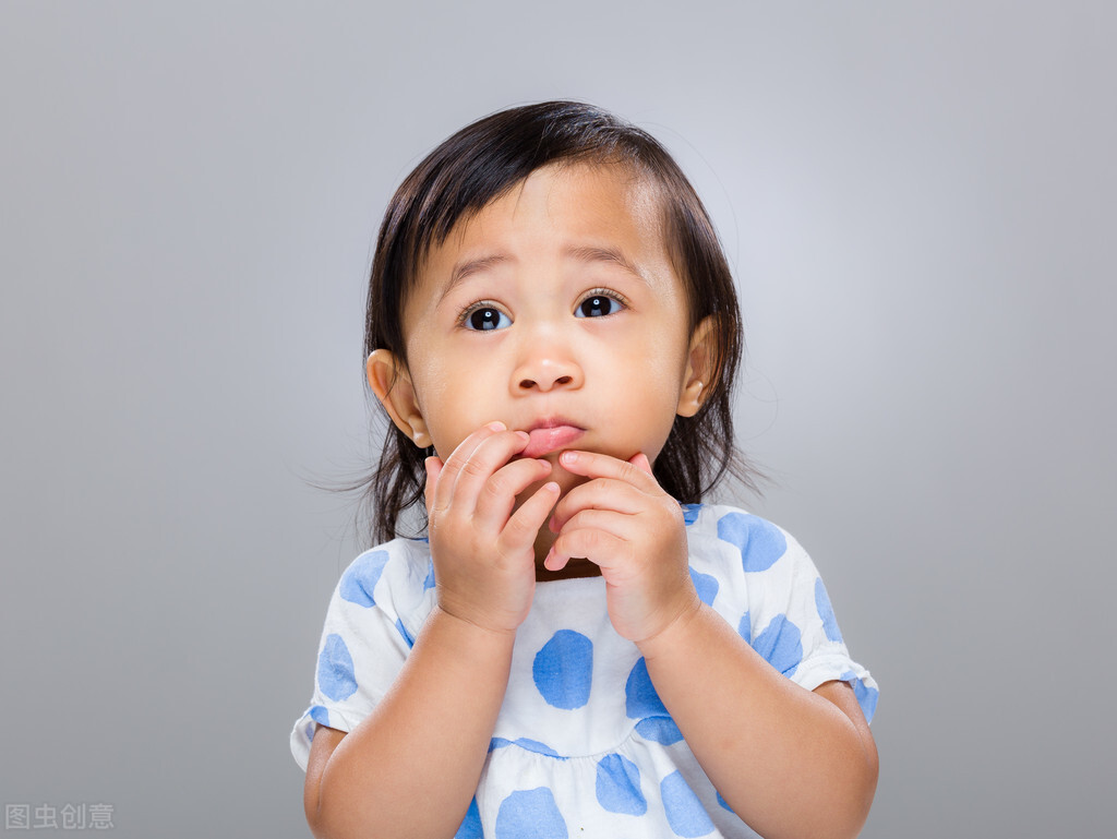 当孩子说害怕怎么回答,当小孩说我害怕我们应该怎么说