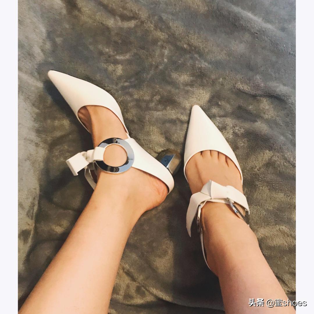 同样是高跟鞋的品类，猫跟鞋、穆勒鞋和玛丽珍鞋有什么不同之处？