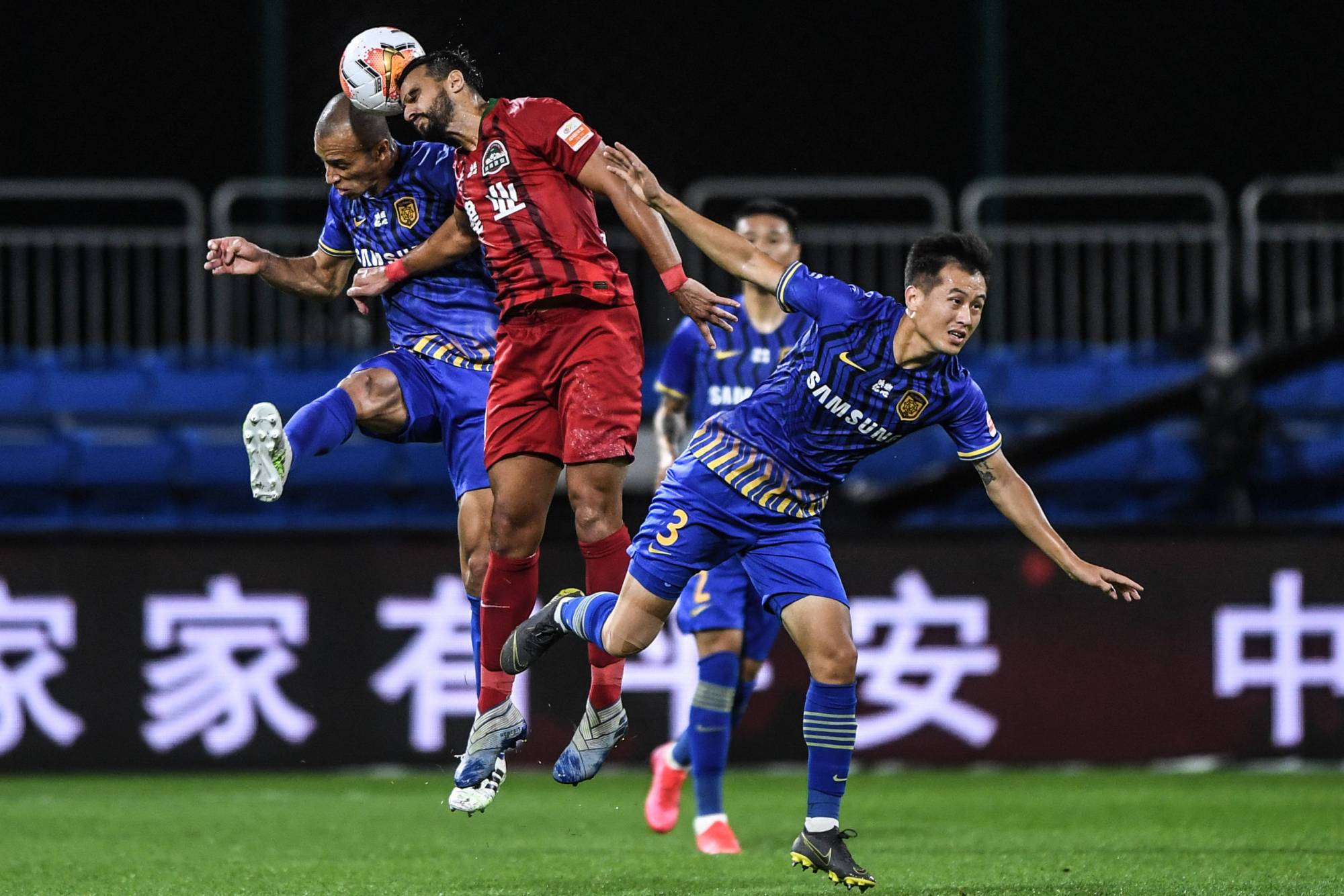 三分又变一分！为何苏宁屡次被对手绝平？重返亚冠恐成痴人说梦