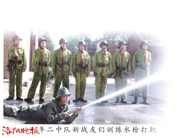 鸟枪换炮动态图片,鸟枪换大炮动画图