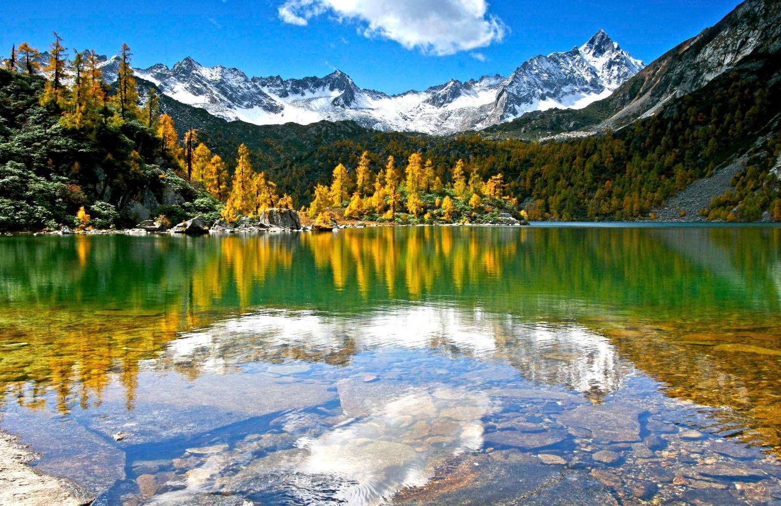 成都到泸定康定稻城亚丁自驾路线,冬季成都到稻城亚丁自驾游攻略