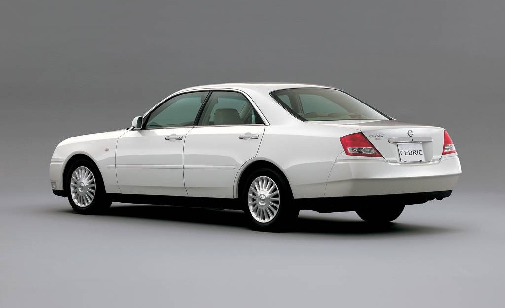 2017款日产天籁公爵vip尊领版2.5,经典车断代史之日产公爵