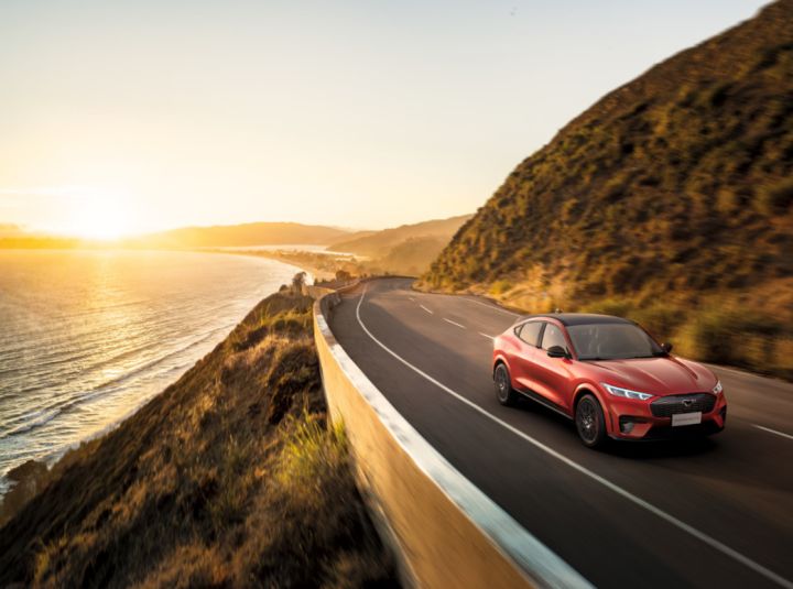 福特mustangmach-e好开吗,福特mustangmach-e底盘