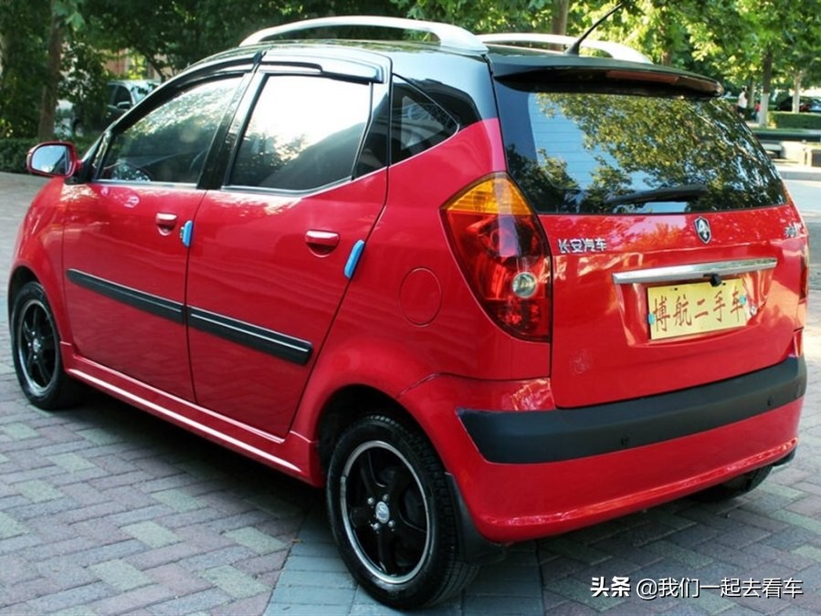 12年的长安奔奔mini二手多少钱,长安奔奔最新款二手