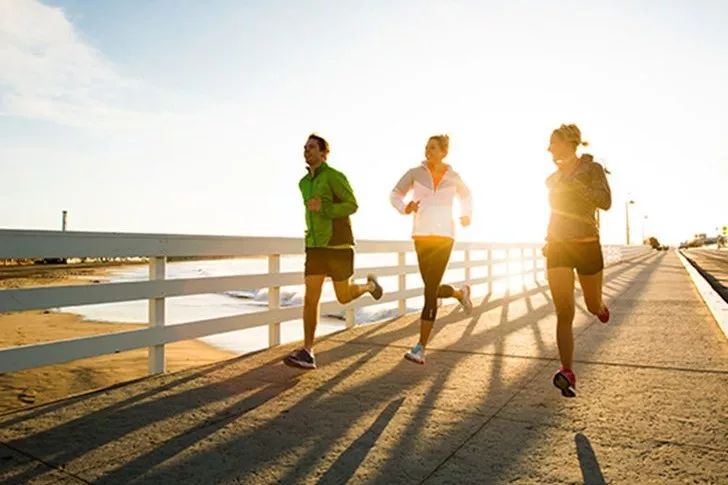 静脉曲张能激烈运动吗,静脉曲张手术后运动