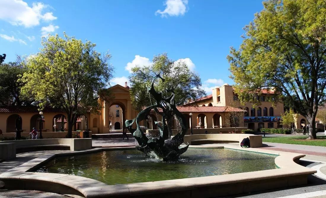 出国读二本好还是国内读好,在国内读二本好还是出国好