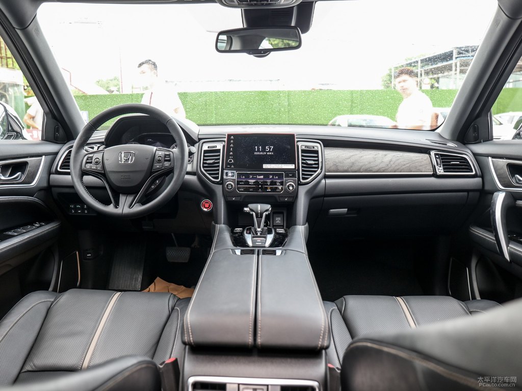 本田urv车型跟什么车一样,本田ur-v2017款370turbo两驱评测