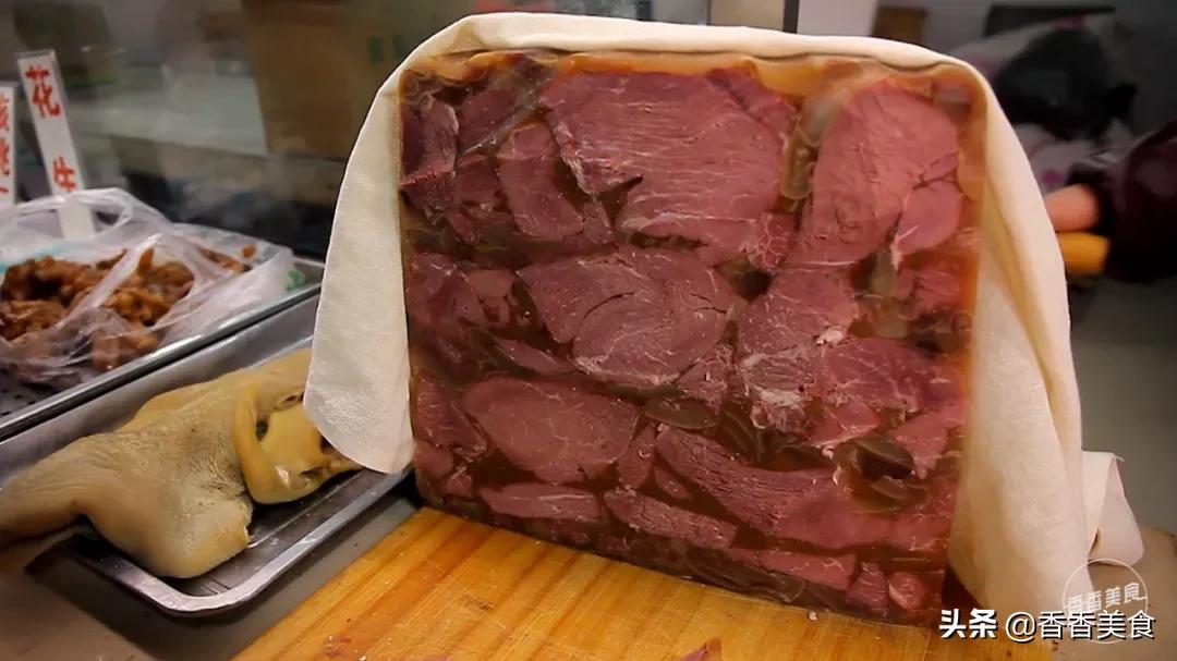 被忽略的宝藏小城,最地道的美食都藏在街角小巷里