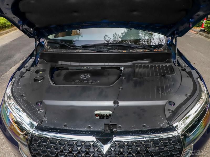 奥迪新a4l2023款,奥迪a3和小鹏p7哪个好