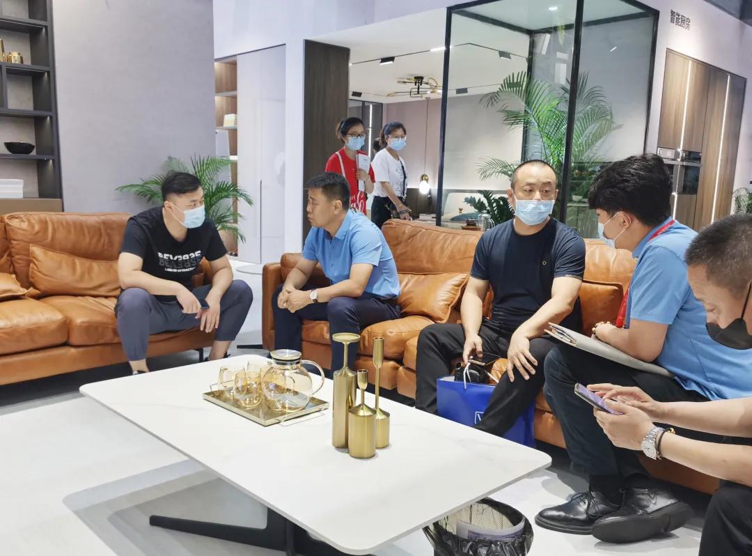 广州建博会第三天丨小尼宅配依旧人气爆棚，签约不断