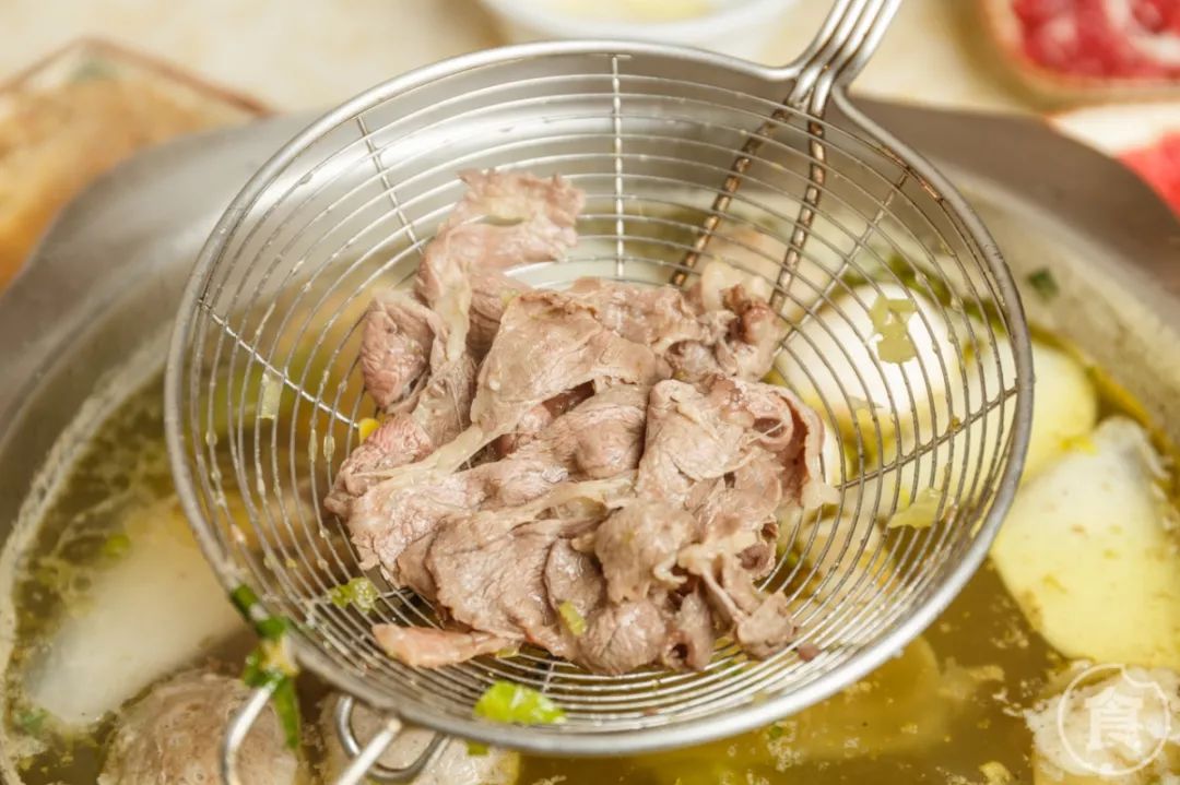 潮汕牛肉店的蘸酱和辣椒酱的做法,惠州潮汕牛杂牛肉店