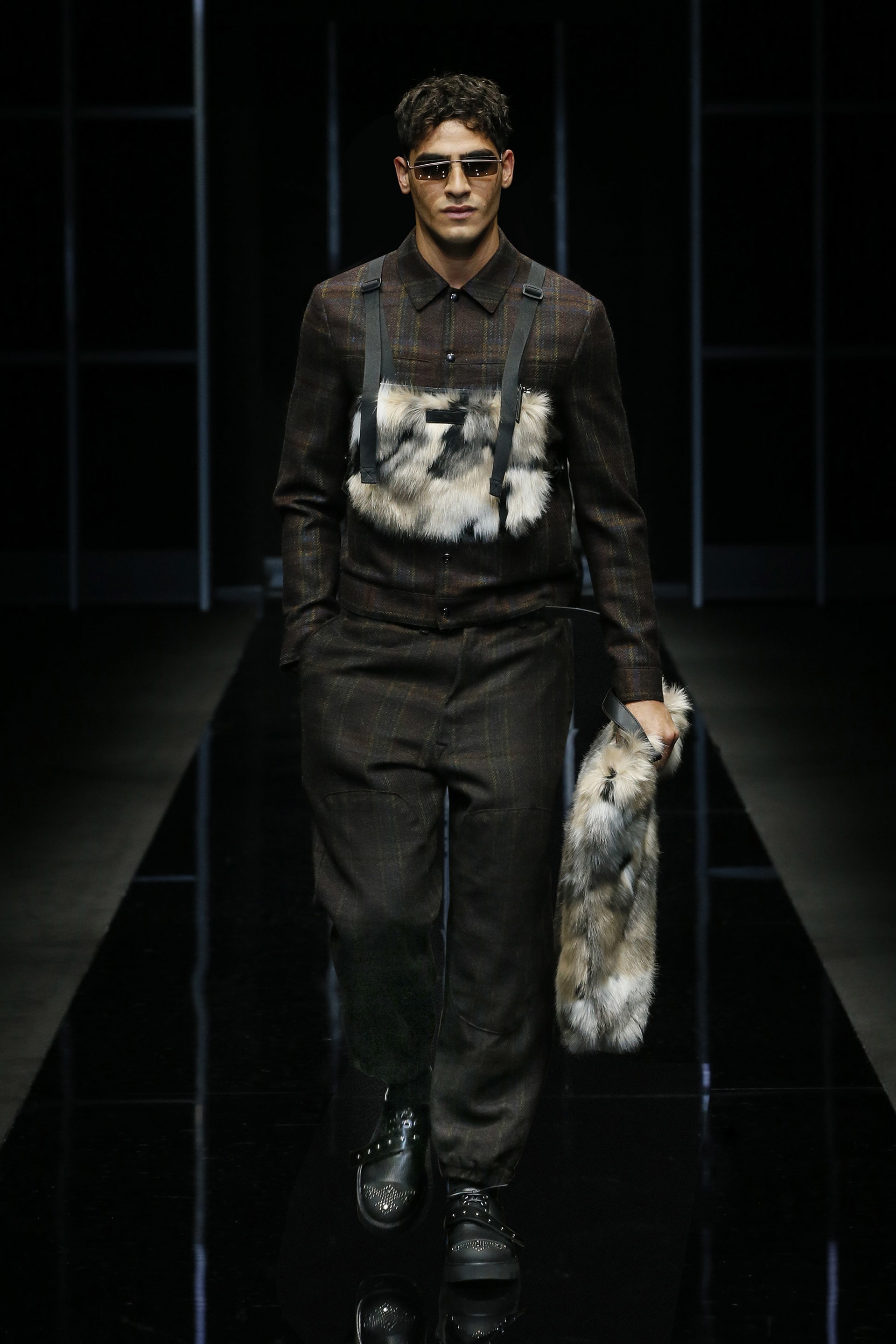 armani秀场男装秋冬2023,giorgioarmani男装胡歌