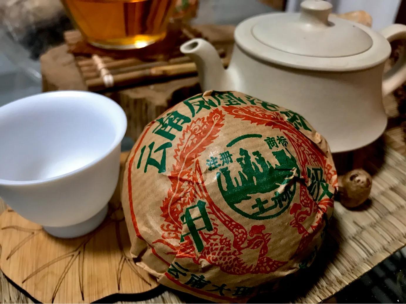 土林凤凰沱茶852和816哪个好,土林凤凰沱茶为什么那么便宜