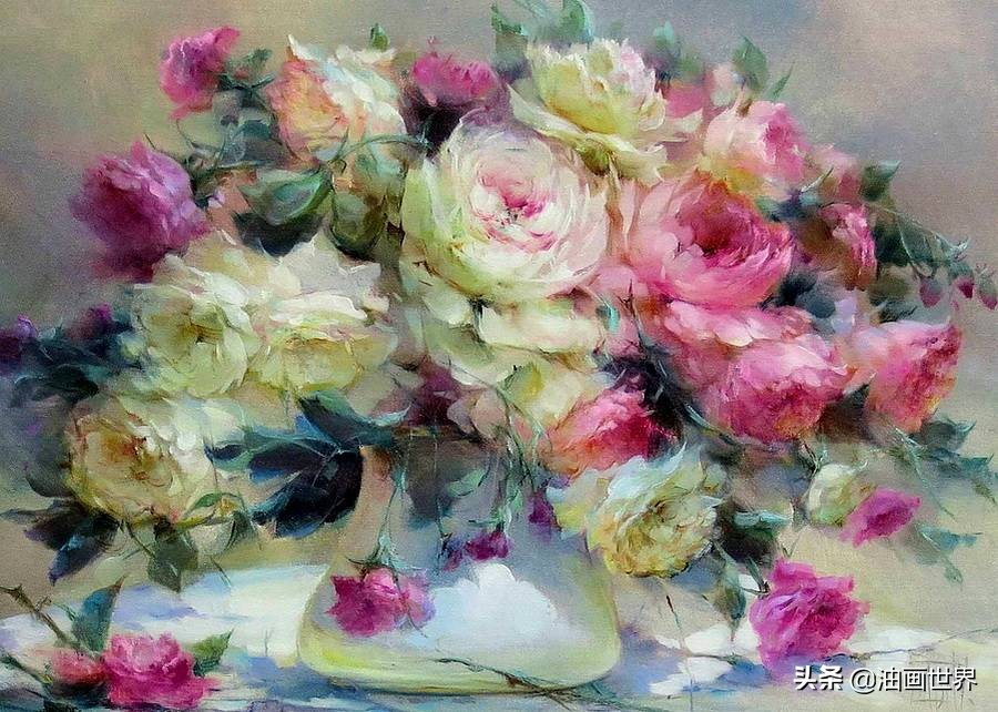 这画家绝对拥有绘画的魔力，把花束画得如此之美