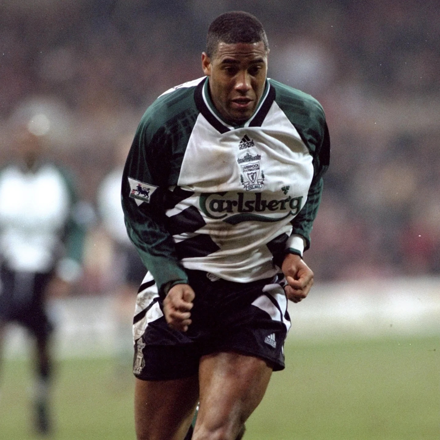 利物浦21-22客场球衣怎么穿搭,利物浦客场球衣21-22菲尔米诺