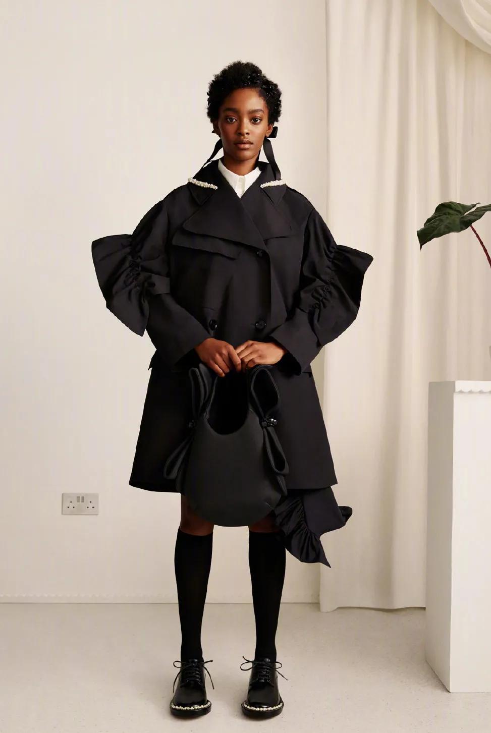 除了优雅贵气,珍珠还能休闲、叛逆、又嘻哈?