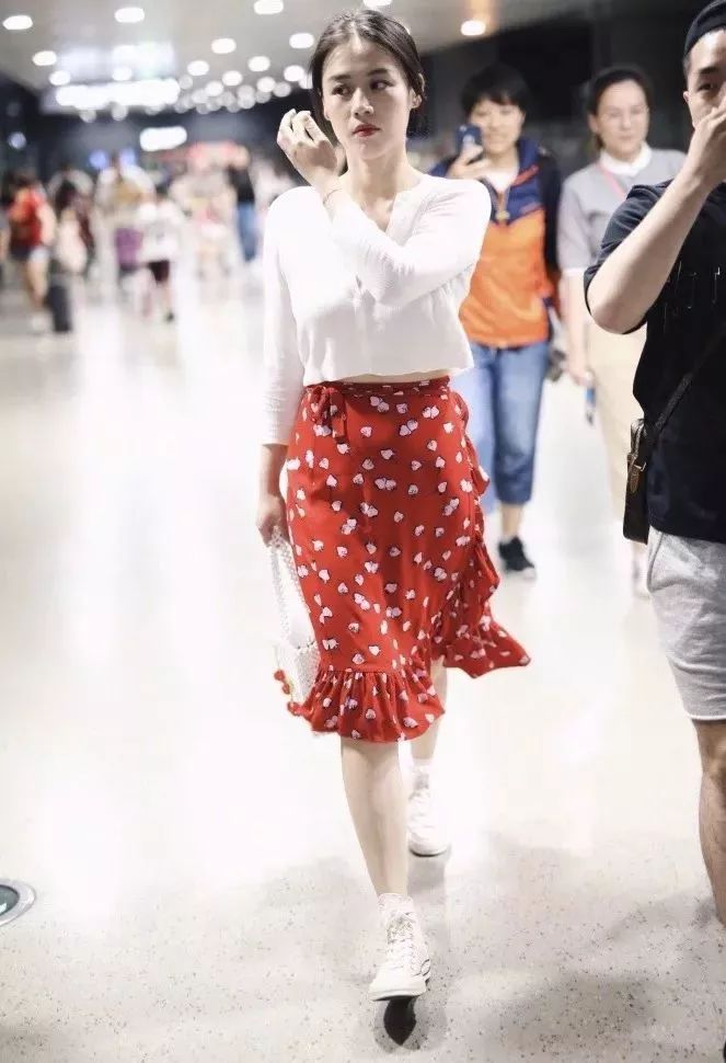 小骨架女生怎么养成,怎么样才能变成小鸟依人型的女孩