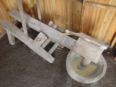 稻谷脱壳机是谁发明的,稻谷脱壳是什么