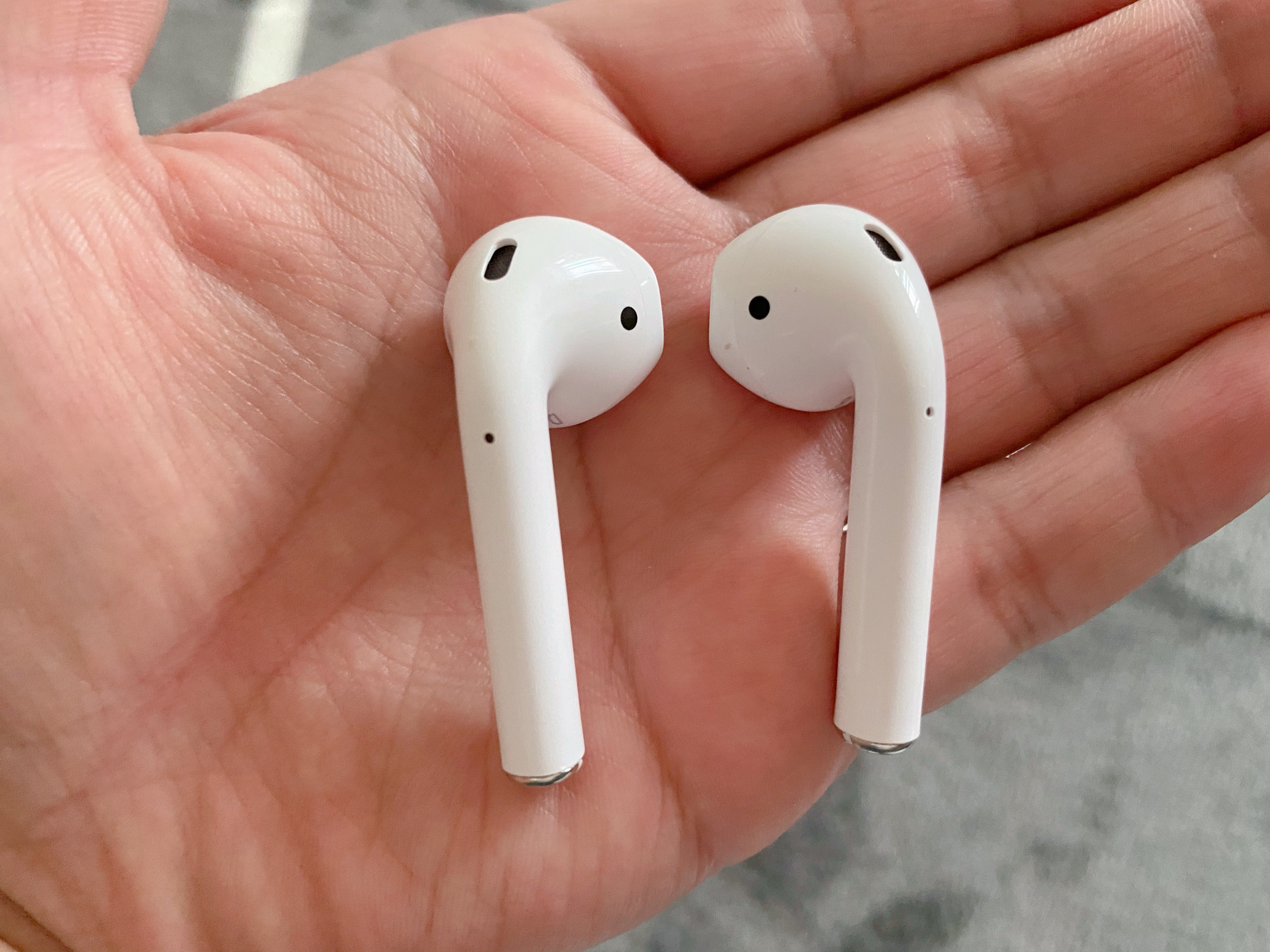 华强北100元的airpods,华强北airpods1562m检测