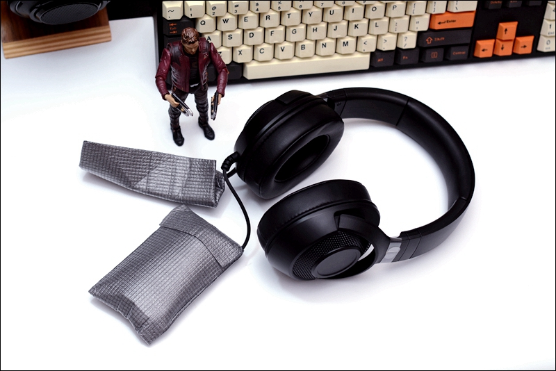 雷蛇入耳式游戏电竞耳机推荐,雷蛇头戴式电竞游戏耳机推荐