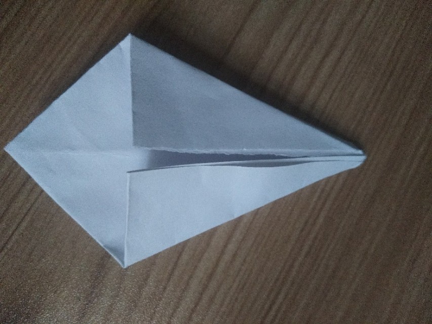 怎么折千纸鹤会飞,糖纸怎么折千纸鹤