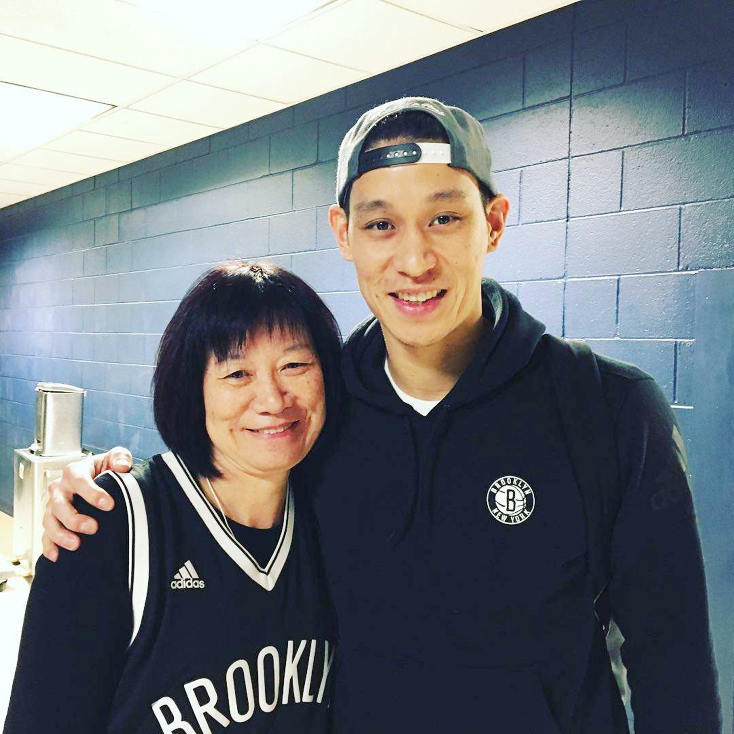 父母个子矮孩子可以长到一米九吗,小学生吃什么直接长到一米九