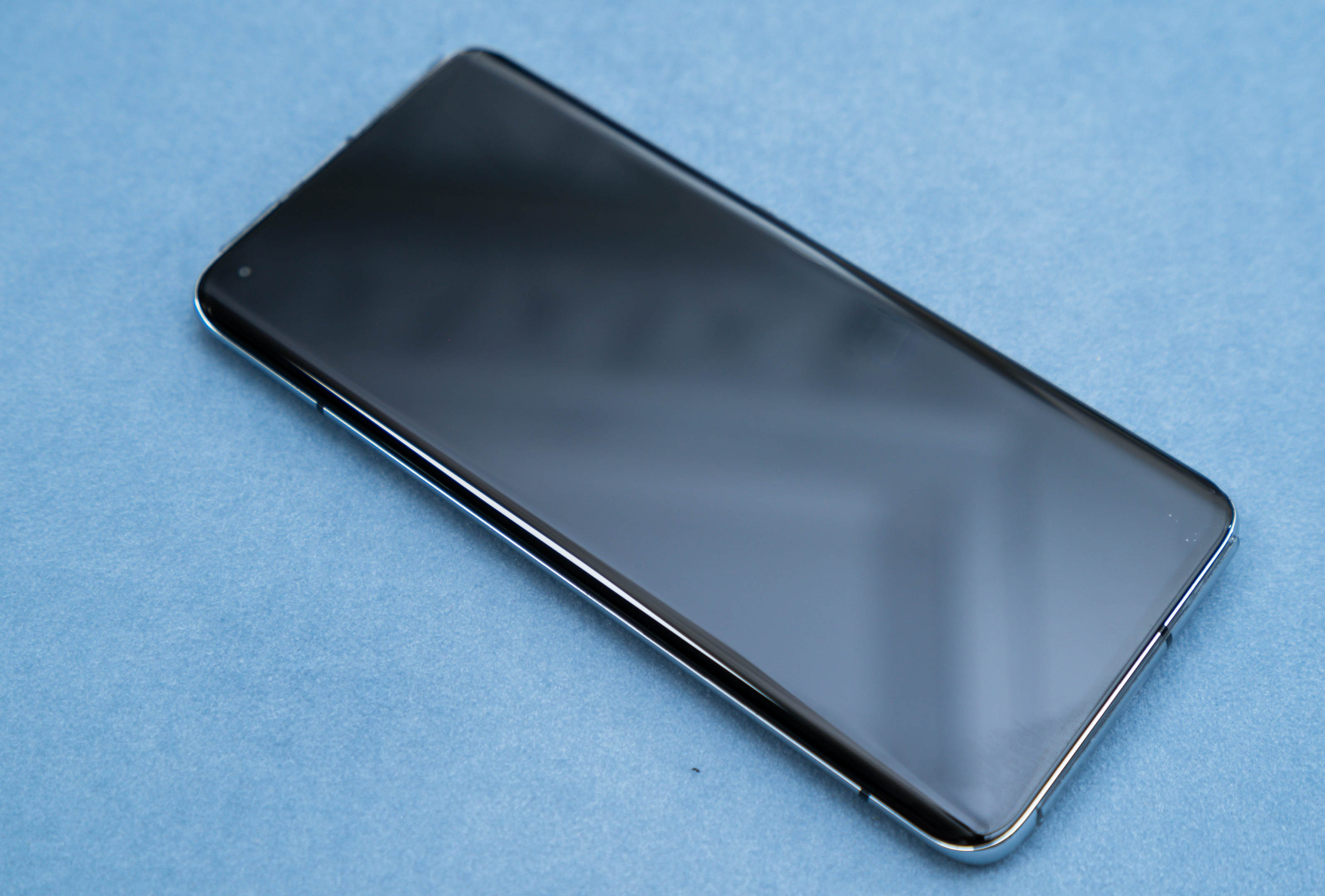 自己贴手机钢化贴膜的方法,手机贴膜曲面屏贴膜步骤